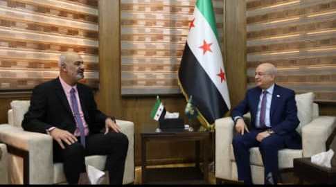 وزير النقل خلال لقائه محافظ دير الزور: "تعزيز شبكة الطرق والجسور ضمن الأولويات الحكومية"